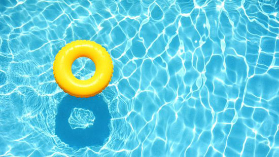 حقایقی شوکه کننده در مورد میزان ادرار در استخر‌های شنا!