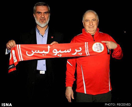 عکس: احمد چلبی با شال پرسپولیس