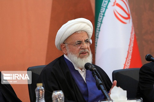 امام جمعه یزد: آمریکا تحمل پیشرفت‌ ایران را ندارد