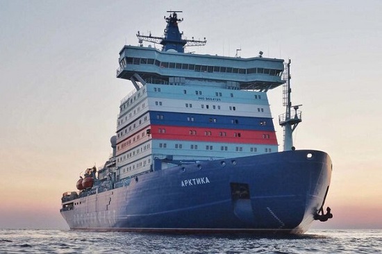بزرگترین کشتی یخ‌شکنِ اتمیِ جهان مجوز گرفت