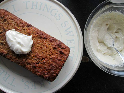 ساده ترین دستور پخت برای «کیک هویجِ عصرانه»