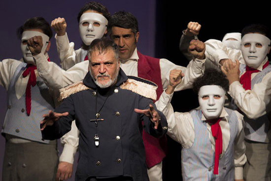 تئاتر ایران به استانداردهای جهانی نزدیک می شود
