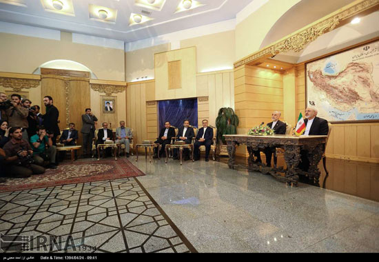 عکس: بازگشت تیم مذاکرات به ایران