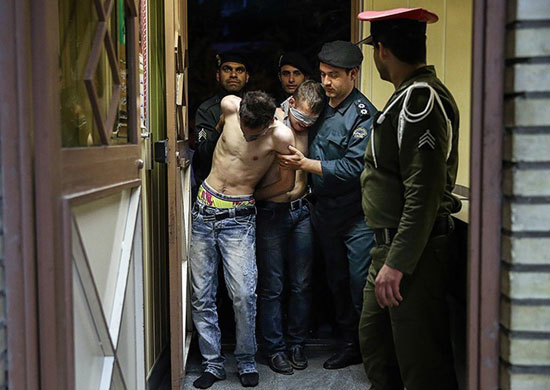 عکس: بازداشت گروگانگیران پسر 13 ساله