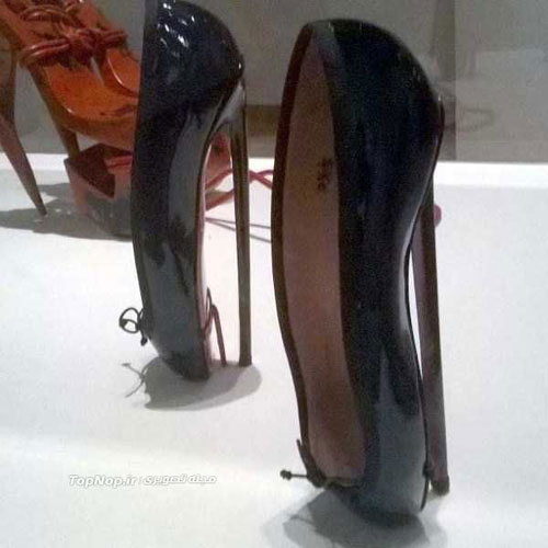 عکس: کفش های پاشنه بلند عجیب و غریب