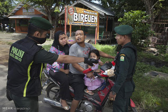اعمال قوانین اسلامی در اندونزی +عکس