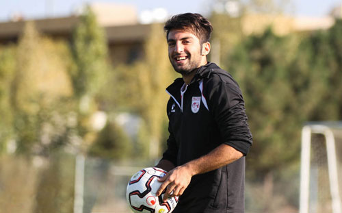 ستاره‌های جوان فوتبال ایران که محو شدند!