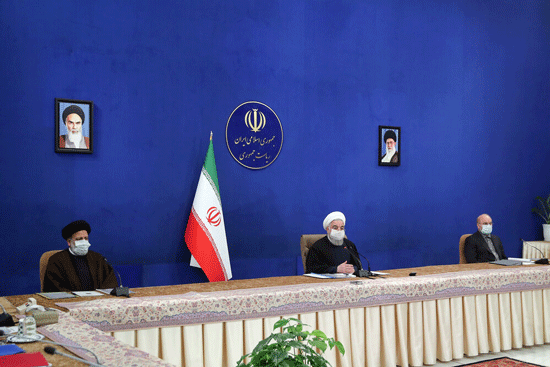 روحانی: شرط بقای انقلاب، تقویت فرهنگ است