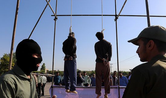 اجرای حکم اعدام دو قاتل کودک‌ آزار در مشهد