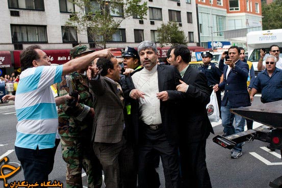 حمله به سیاستمدار ایرانی در نیویورک+عکس