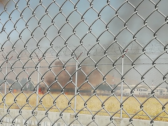 وقوع آتش‌سوزی در فرودگاه کرمانشاه