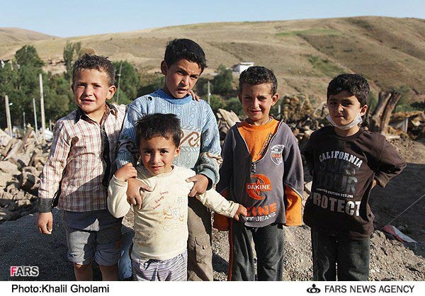 عکس؛ کودکان مناطق زلزله‌ زده اهر و ورزقان