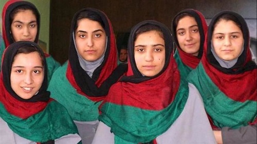دختران افغانستانی به جنگ با طالیان می‌روند
