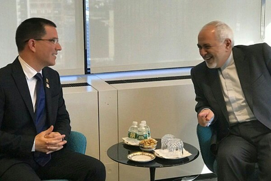 ظریف با وزیر امور خارجه ونزوئلا دیدار کرد