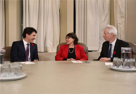 دیدار نخست وزیر کانادا با هما هودفر