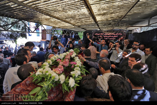 عکس: مراسم تشییع پیکر سلطان تیتر ایران