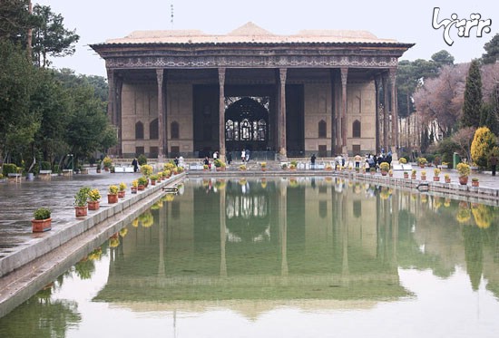 معماری ایرانی: چهل‌ستون اصفهان