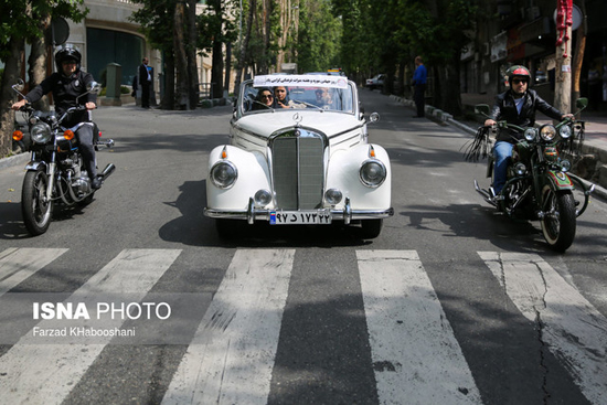 خودرو‌های تاریخی فردا در تهران رژه می‌روند