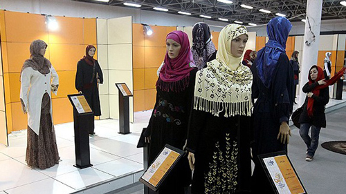 ما ایرانی ها، در لباس پوشیدن بلاتکلیفیم