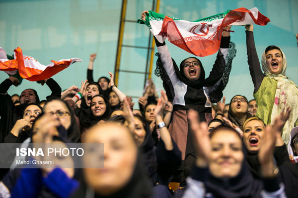 زنان ایرانی در آزادی +عکس