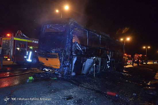 اتوبوس مسافربری ولوو در آتش سوخت +عکس