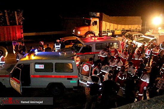 سقوط اتوبوس به دره در محور سوادكوه