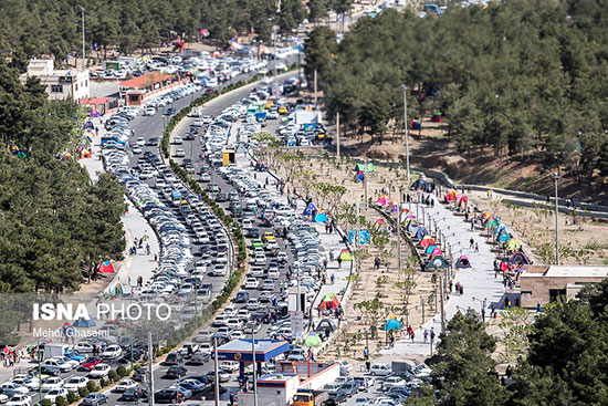 تصاویر هوایی از روز طبیعت در تهران