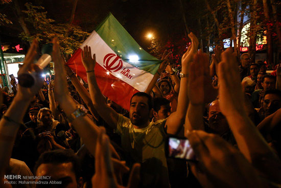 عکس: جشن و سرور ایرانیان پس از توافق (1)