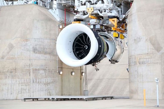 عکس: بزرگترین موتور هواپیما ساخته شد