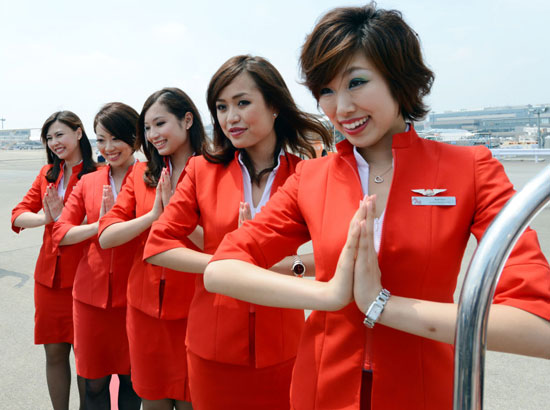 عکس: زنان مهماندارِ هواپیمایی های جهان