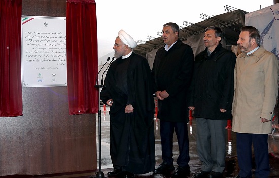 افتتاح آزادراه تهران-شمال با حضور روحانی