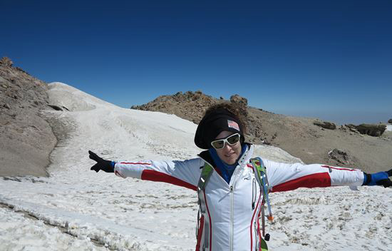ویشکا آسایش در مسابقه خیریه اسکی آلپاین