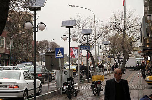 عکس: بیلبورد اشتون در خیابان های تهران