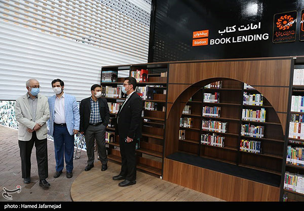 افتتاح اولین کتابخانه عمومی در متروی تهران
