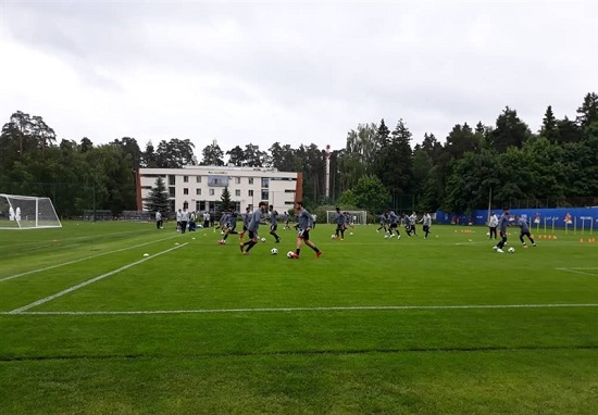 تمرین تاکتیکی ملی‌پوشان در روز حضور سفیر