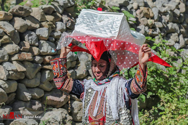 رنگ و رقص و آواز در عروسی سنتی خراسان