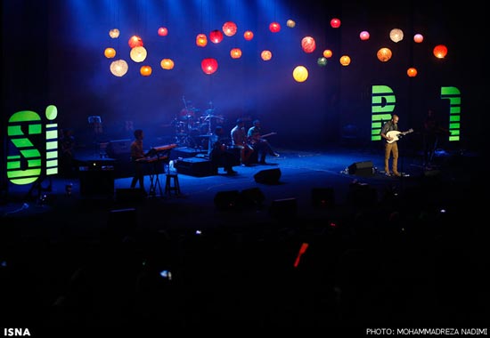 عکس: کنسرت سیروان خسروی در برج میلاد