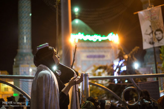 عکس: مراسم احیای شب 21 رمضان در تهران