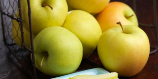 سیب اصلاح شده ژنتیکی که قهوه‌ای نمی‌شود