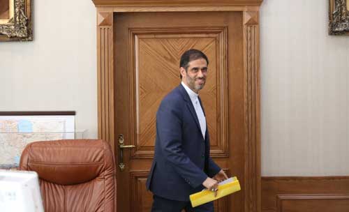 سردار محمد؛ از «خاتم» به «پاستور»؟