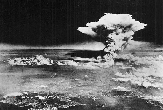 هیروشیما قبل و بعد از بمباران اتمی