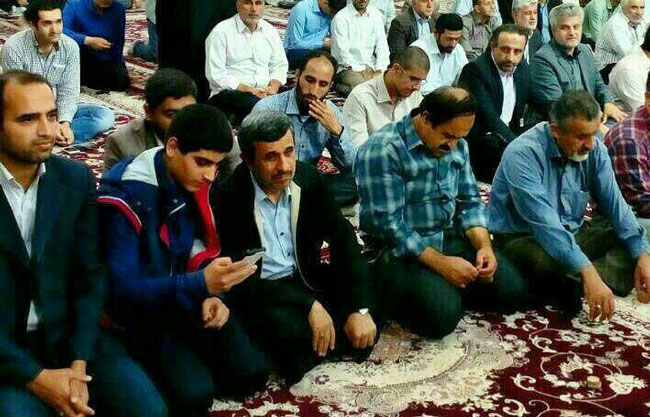 حضور غیرمنتظره احمدی‌نژاد در آستانه اشرفیه