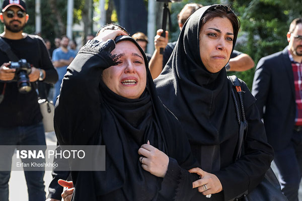 خداحافظی چهره‌ها با شادمانی‌ترینِ ایران