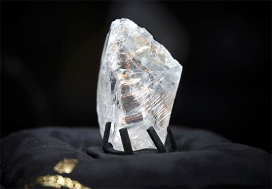 گرانترین الماس جهان فروخته شد