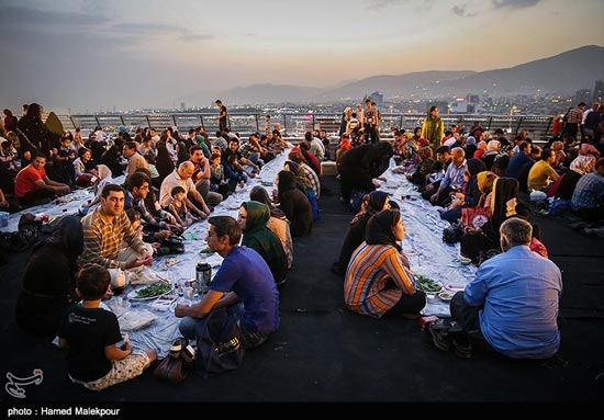 جشن فصل نیایش در برج میلاد تهران