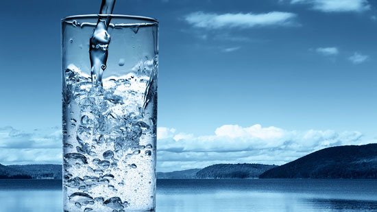 بدن ما چه مقدار آب نیاز دارد؟