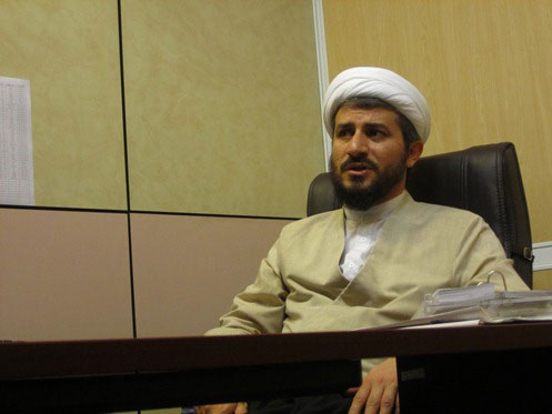 چرایی مخدوش‌شدن رابطه احمدی‌نژاد با مراجع