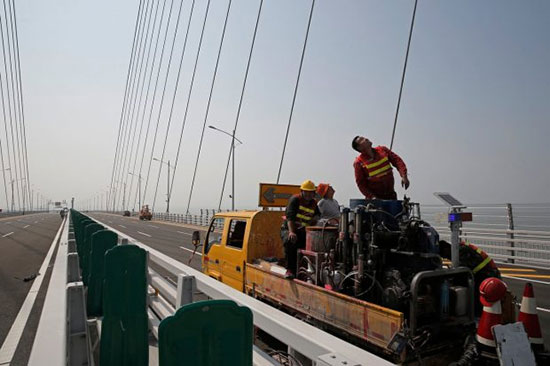 با طولانی‌ترین پل دریایی جهان در چین آشنا شوید