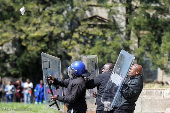 اعتراضات دانشجویی در آفریقای جنوبی‎