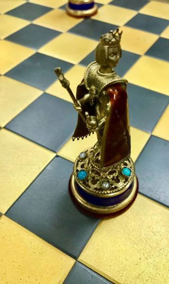 آمریکا شطرنج گرانبهای صدام را به عراق بازگرداند